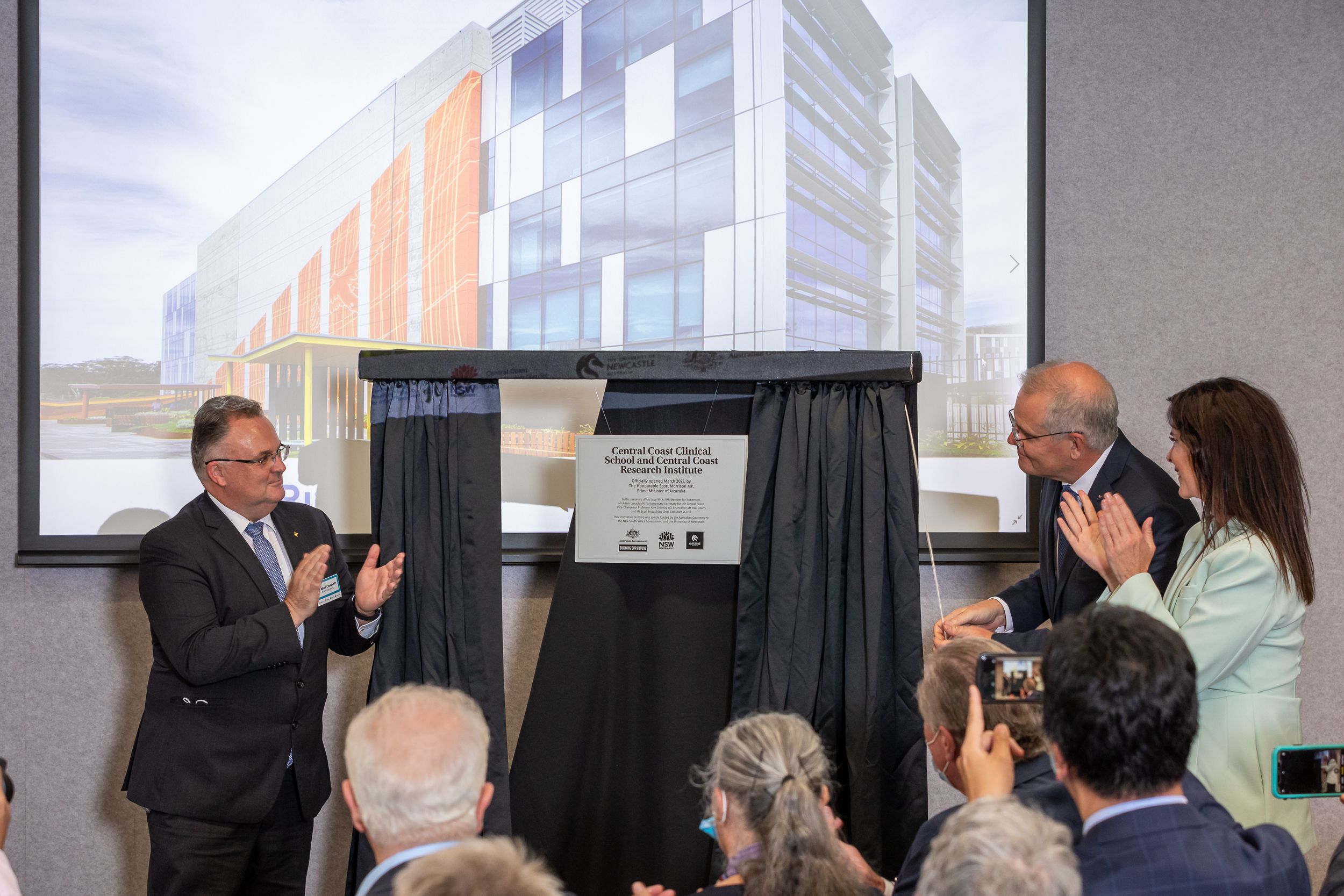 Prime Minister officially opens clinical school and research institute image
